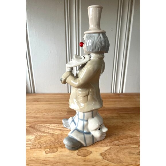 Porcelain Clown Figurine With Theatrical Masks 11" Vintage - Picture 3 of 7